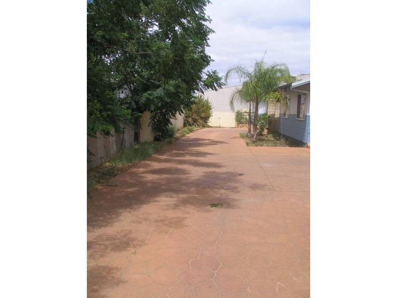 8B Hewitt Street, Kalgoorlie WA 6430