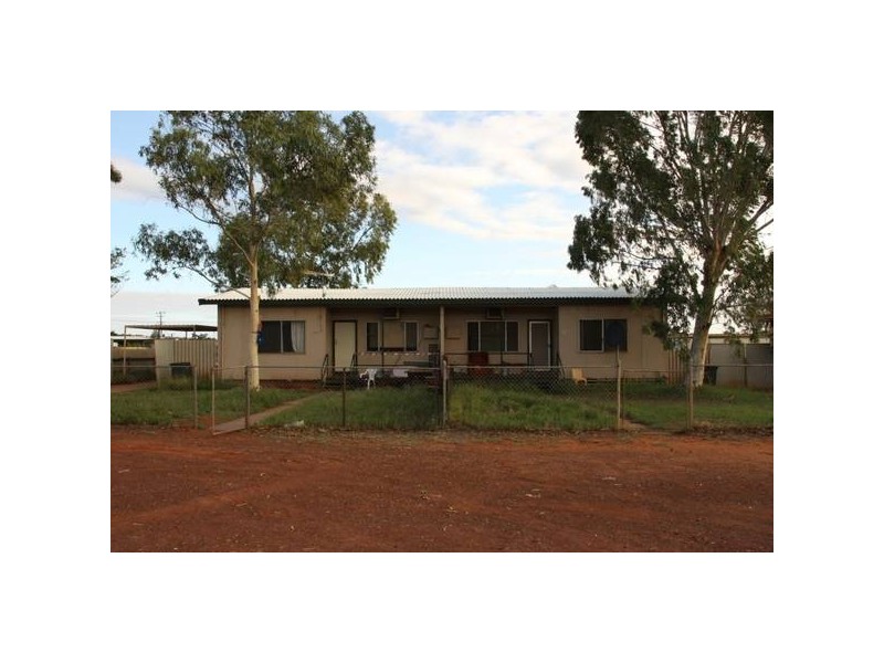 33a & b Rochester Street, Leonora WA 6438