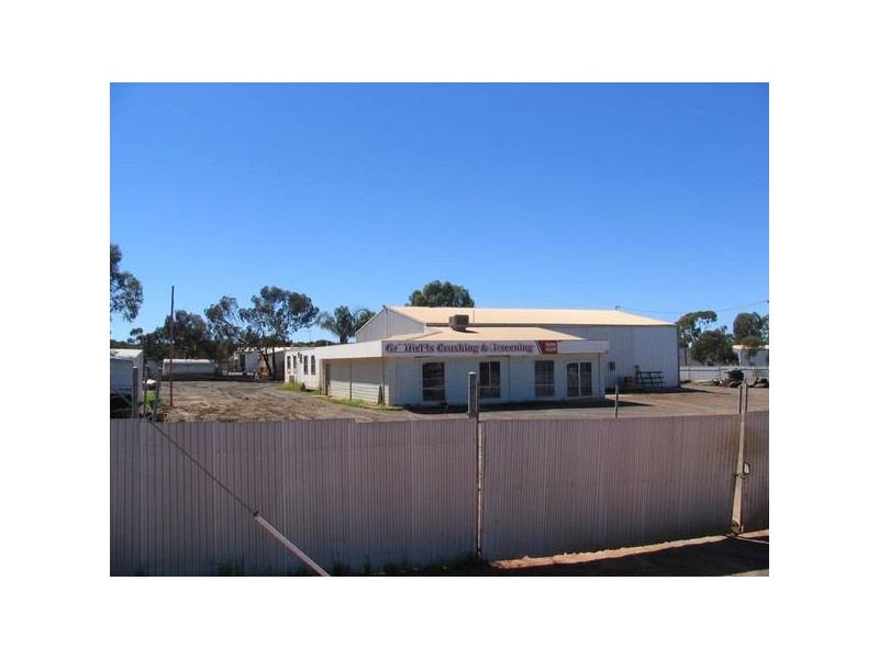 25-27 Pirie Street, Kalgoorlie WA 6430