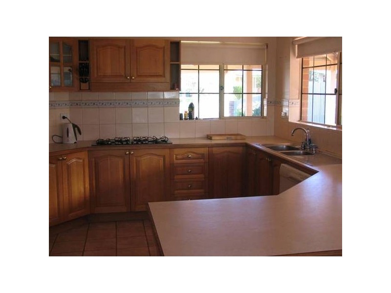 12 Wylie Way, Hannans WA 6430