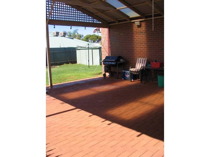 12 Wylie Way, Hannans WA 6430