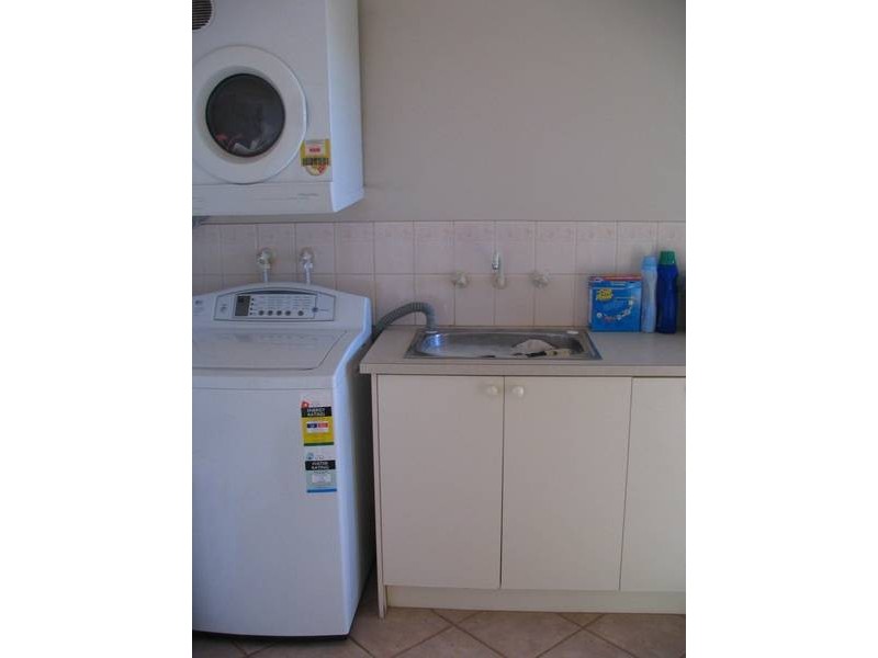 12 Wylie Way, Hannans WA 6430
