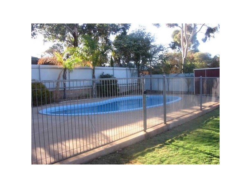 8 Goongarri Way, Kalgoorlie WA 6430