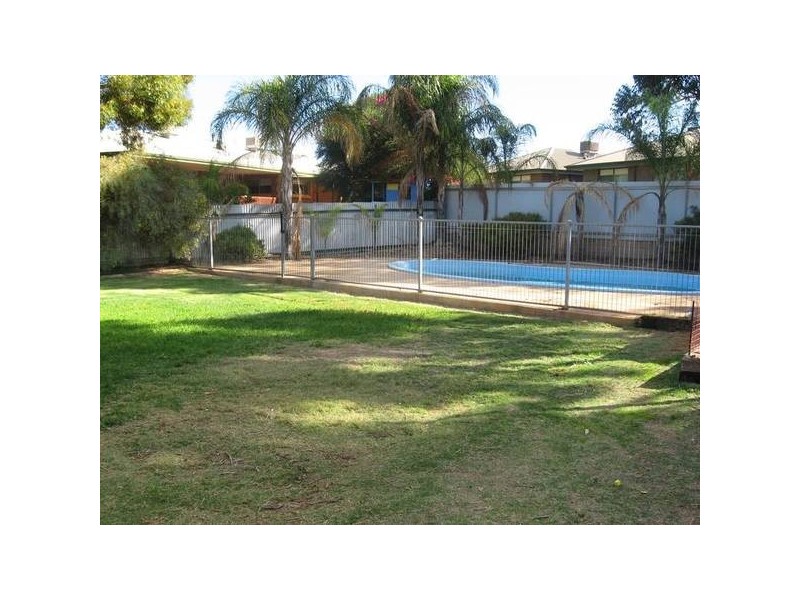 8 Goongarri Way, Kalgoorlie WA 6430