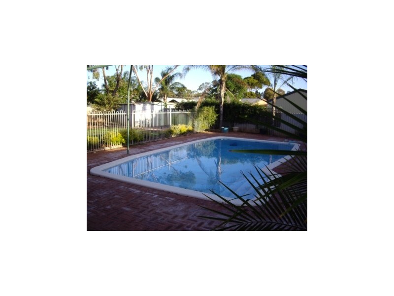 3 St John Grove, Kalgoorlie WA 6430