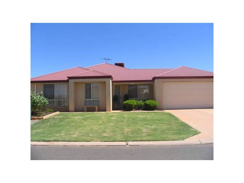 12A Berry Place, Kalgoorlie WA 6430