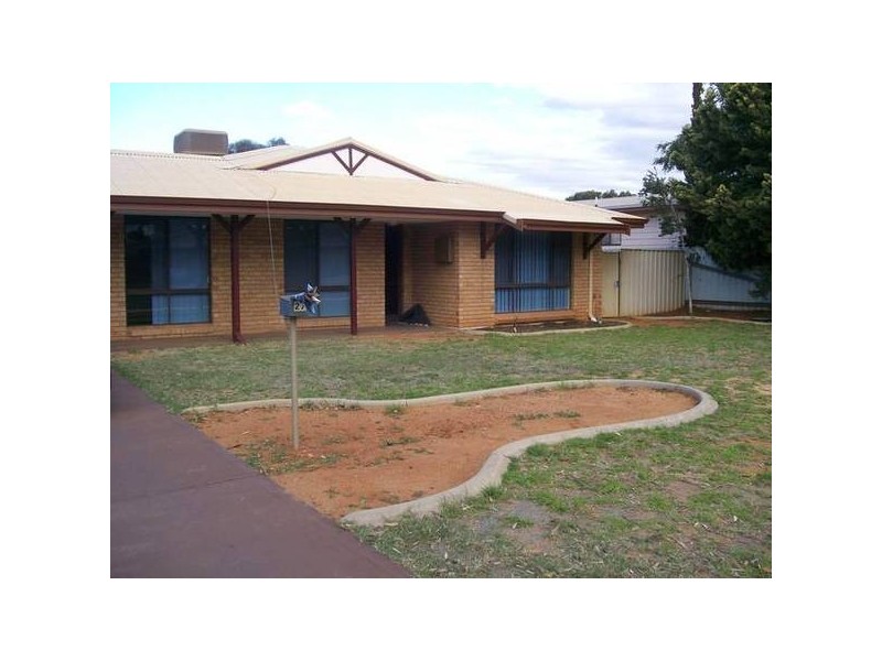 27 Jackson Street, Kalgoorlie WA 6430