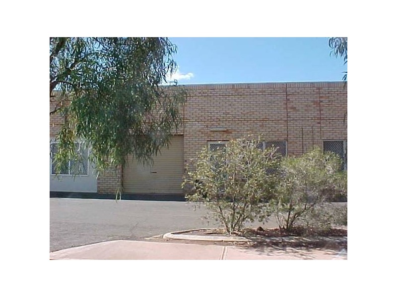 2/235 Hay Street, Kalgoorlie WA 6430