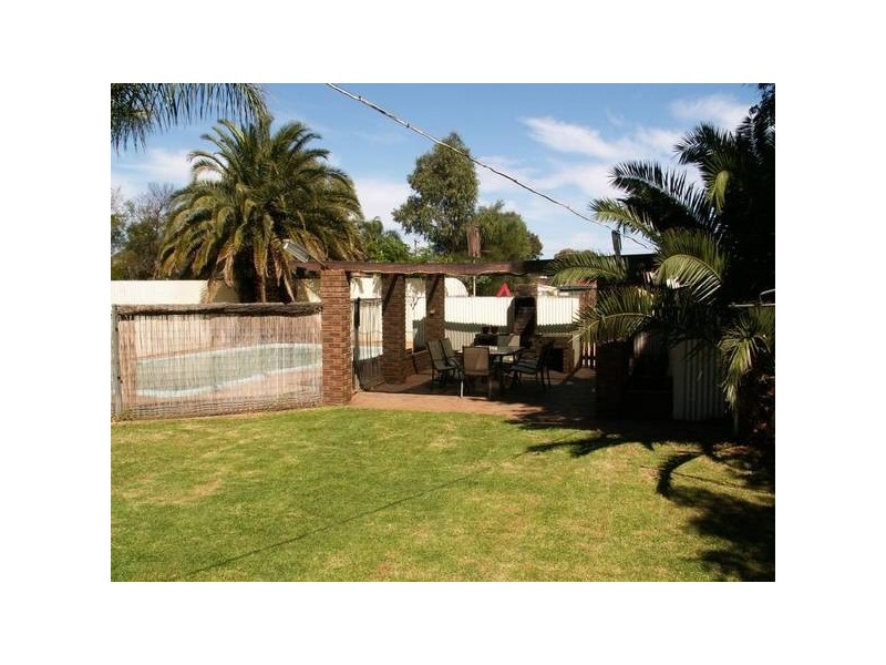 40 Rhodes Street, Kalgoorlie WA 6430