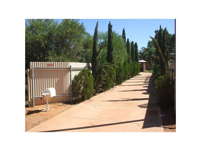 32B Edgar Street, Kalgoorlie WA 6430