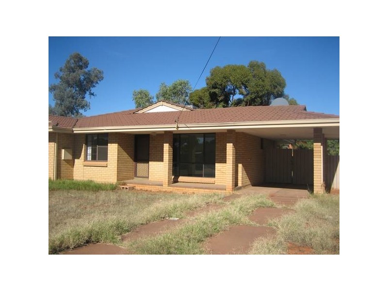 8 Sewell Drive, South Kalgoorlie WA 6430