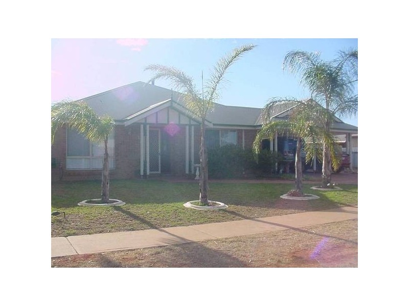 16 Keegan Street, Boulder WA 6432