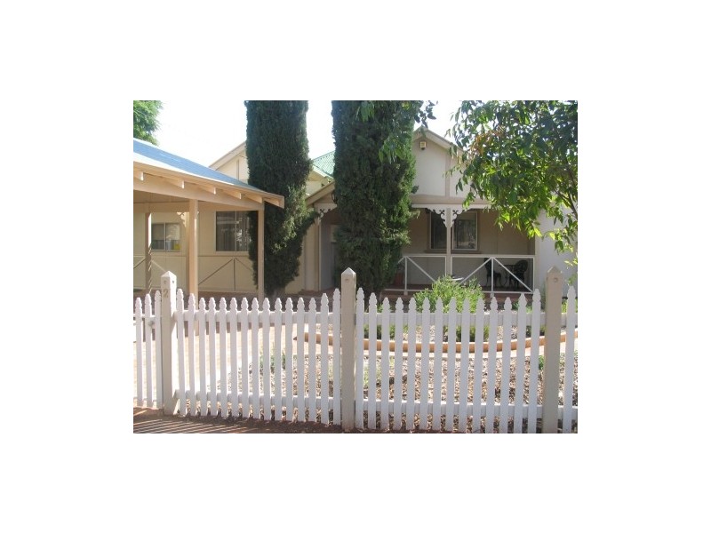 2 Addis Street, Kalgoorlie WA 6430