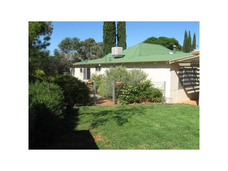 2 Addis Street, Kalgoorlie WA 6430