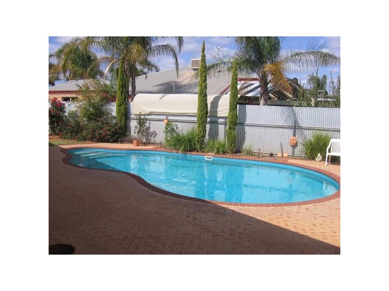9 Riverina Way, Kalgoorlie WA 6430