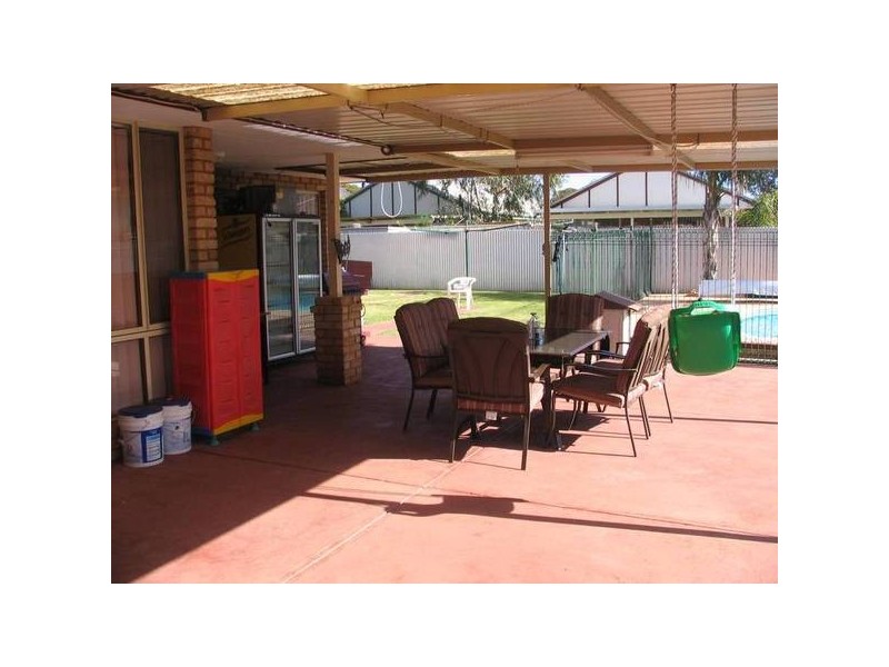 3 Carlyle Court, Boulder WA 6432