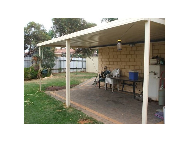 23 Cotter Street, Hannans WA 6430