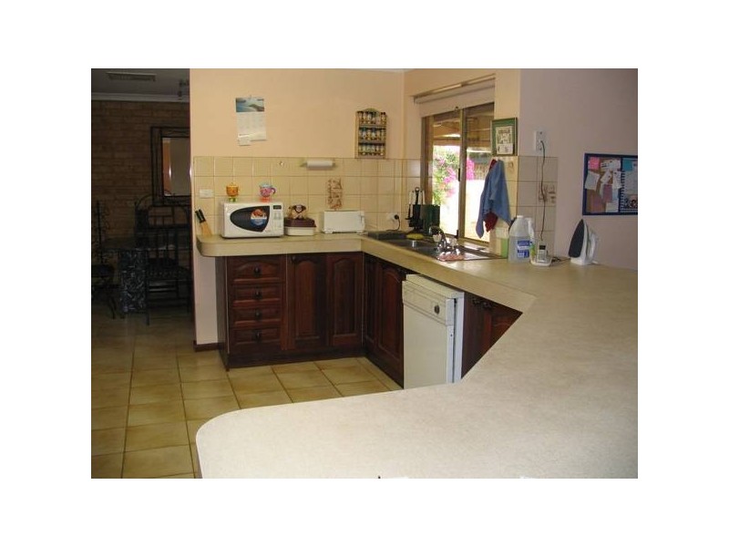 4 Davyhurst Drive, Kalgoorlie WA 6430