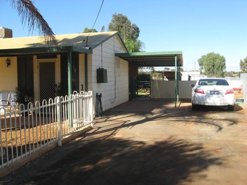 134 Davis Street, Boulder WA 6432