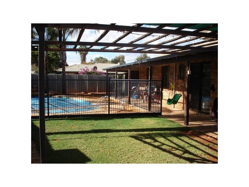 1 Dixon Court, Kalgoorlie WA 6430