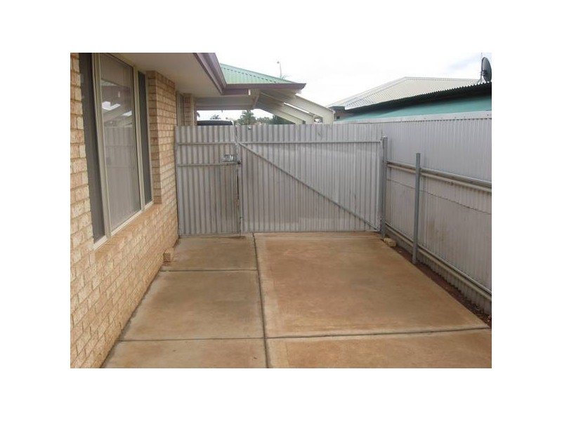 9 Bates Dr, Kalgoorlie WA 6430