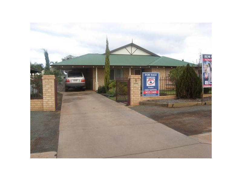 9 Bates Dr, Kalgoorlie WA 6430