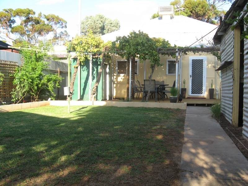 64 Hanbury Street, Kalgoorlie WA 6430