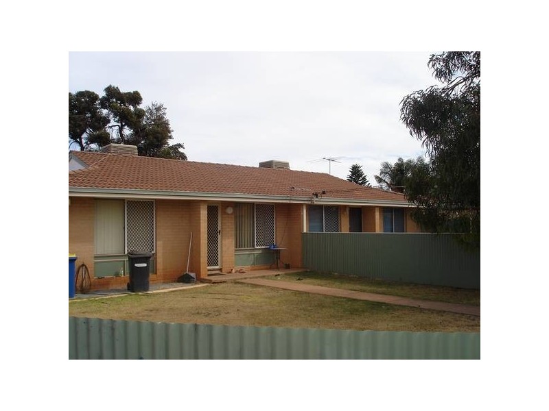 2a Talmalmo Place, Kalgoorlie WA 6430
