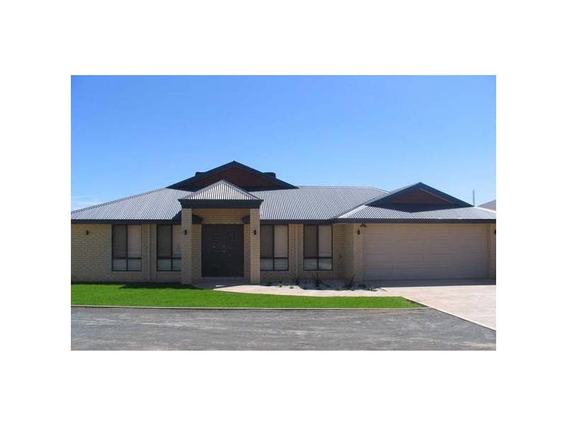 10 PURNA WAY, HANNANS, Kalgoorlie WA 6430
