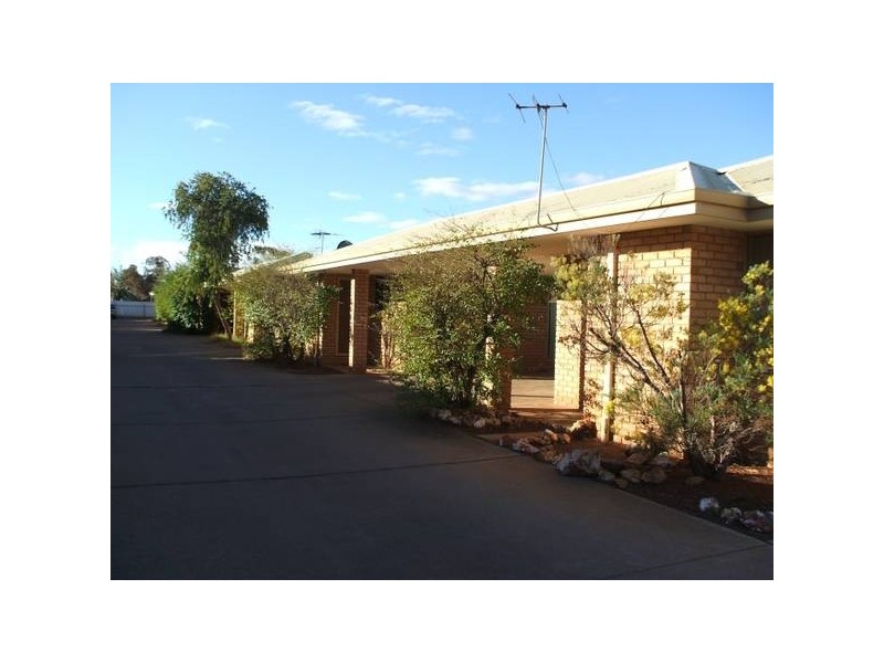 4/1 Steel Place, Kalgoorlie WA 6430