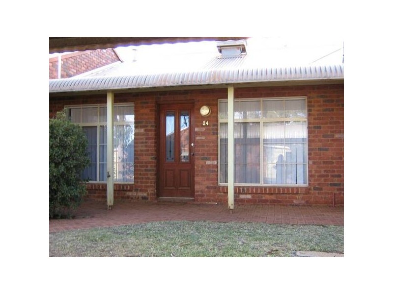 24/4 Ochiltree Street, Kalgoorlie WA 6430