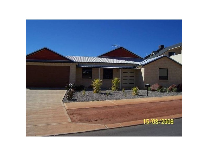 3 Pirring Way, Hannans WA 6430