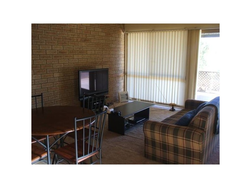 4/4 Carrington Street, Kalgoorlie WA 6430