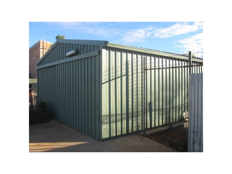 27 Sylvester Street, Coolgardie WA 6429