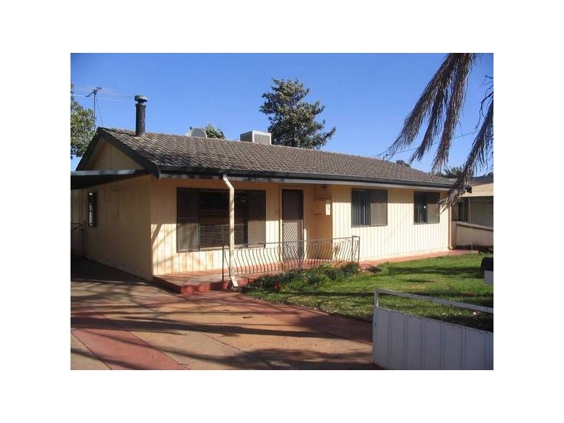 76 Dwyer Street, Boulder WA 6432