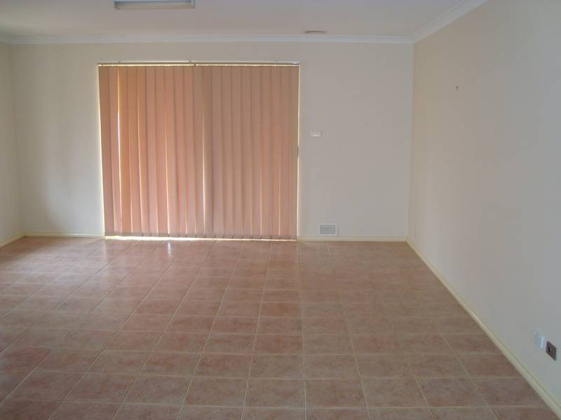 13 Crowley Gardens, Kalgoorlie WA 6430