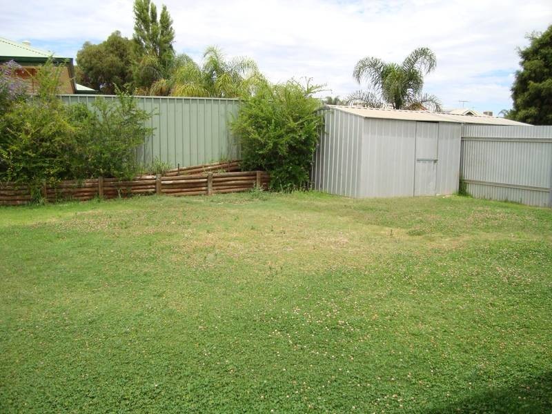 13 Crowley Gardens, Kalgoorlie WA 6430