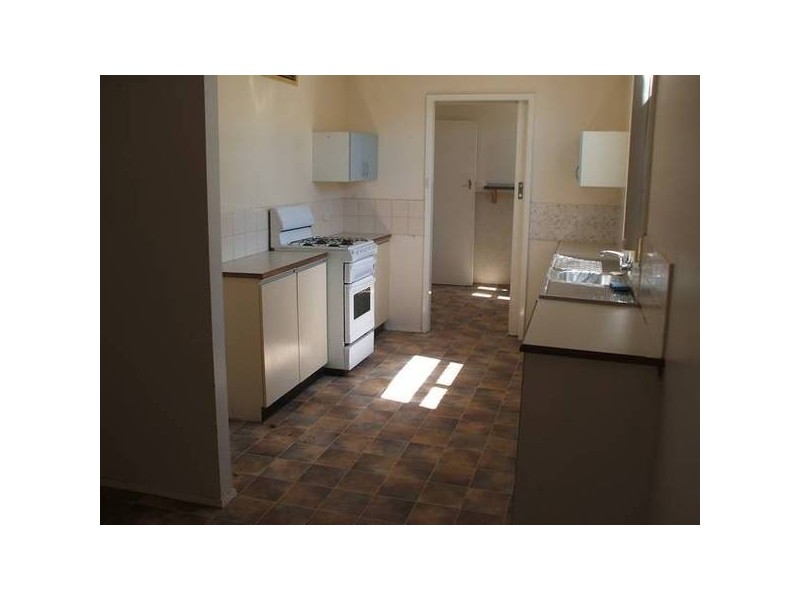 16c White Street, Kalgoorlie WA 6430