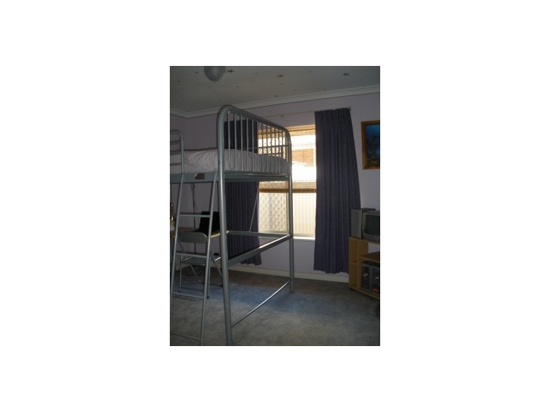 32a Azamor Drive, Boulder WA 6432