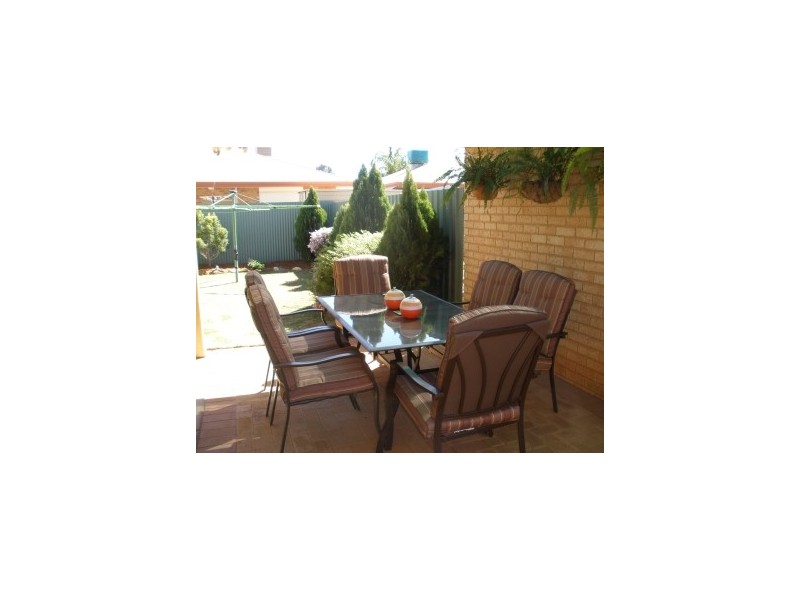 32a Azamor Drive, Boulder WA 6432