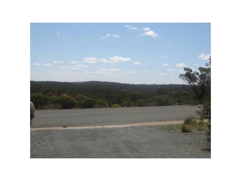 22 Serpentine Road, Kambalda East WA 6442