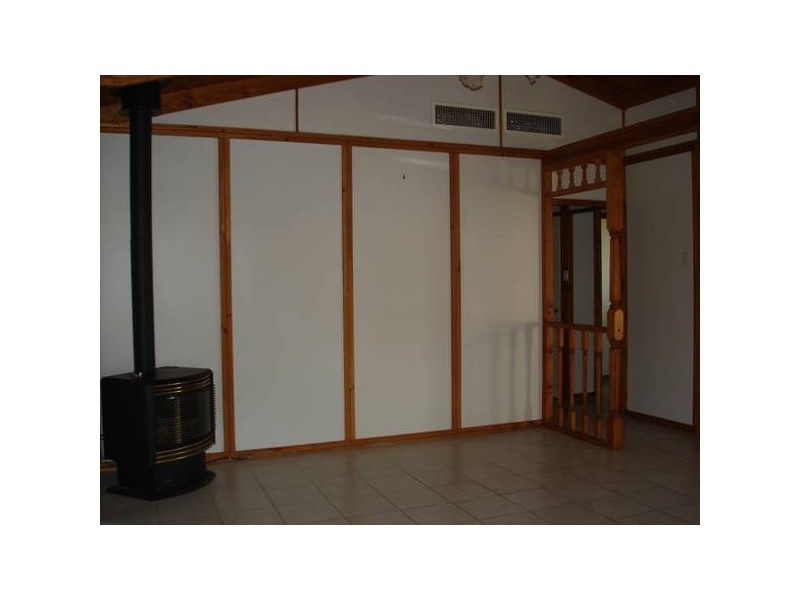 2 Parry Way, Boulder WA 6432