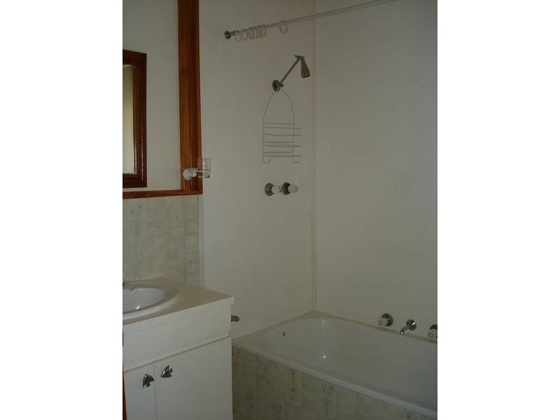 2 Parry Way, Boulder WA 6432