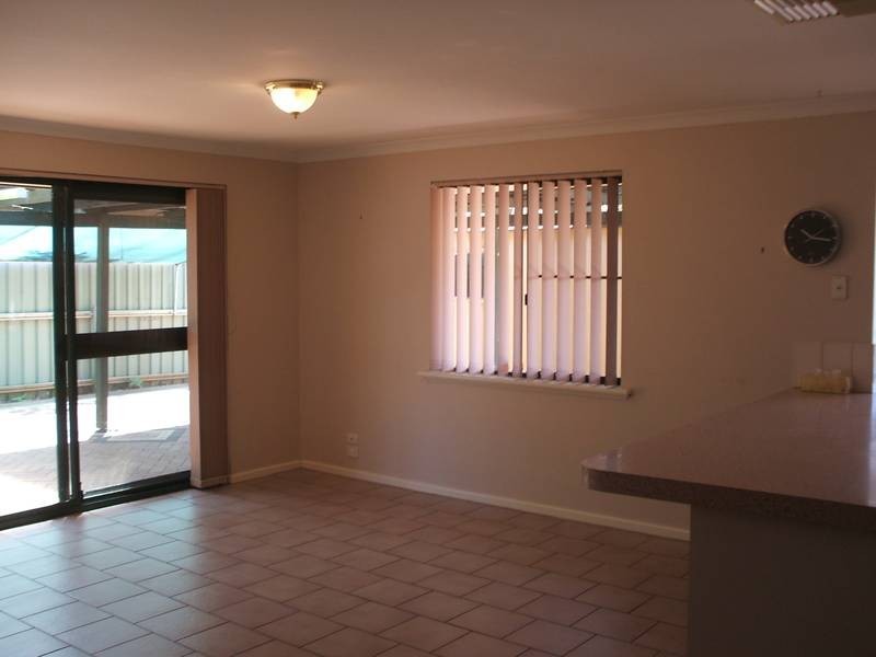 18 Holroyd Way, FAIRWAYS, Kalgoorlie WA 6430