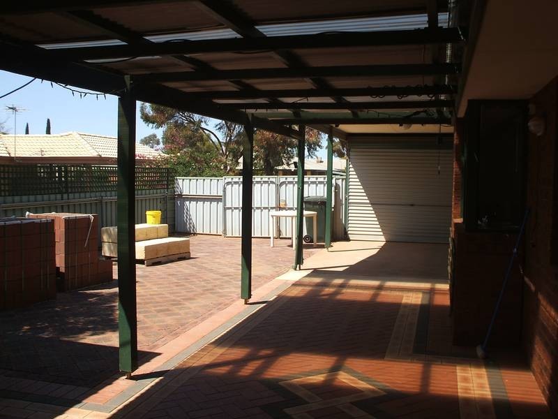 18 Holroyd Way, FAIRWAYS, Kalgoorlie WA 6430