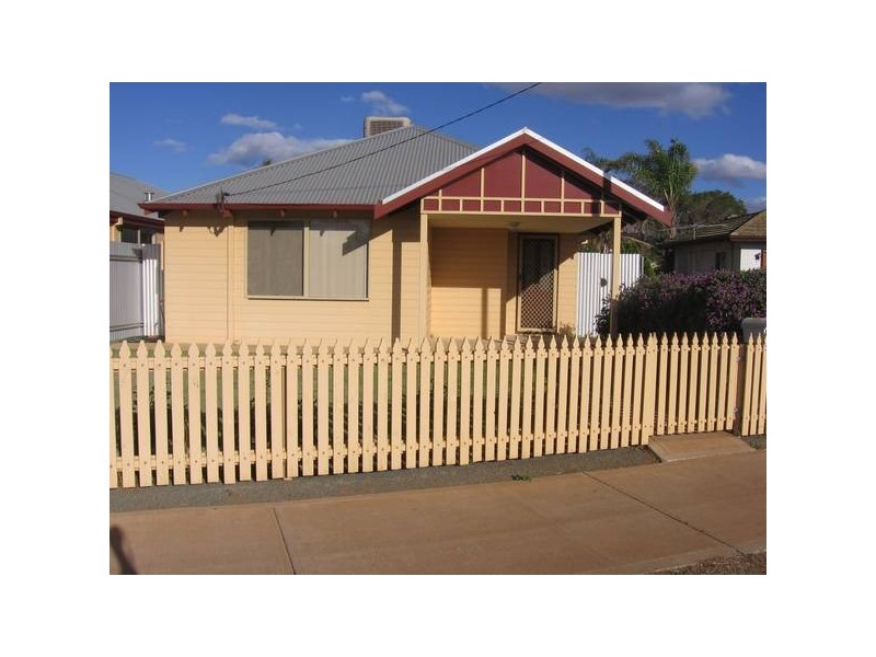 4B Outridge Terrace, Kalgoorlie WA 6430