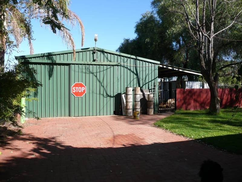 128 Davis Street, Boulder WA 6432