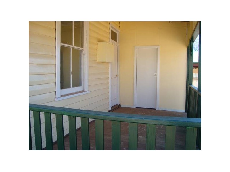 75 Dwyer Street, Boulder WA 6432