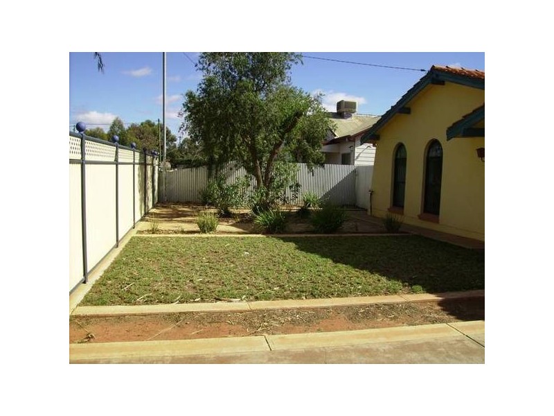 15 Salisbury Road, Kalgoorlie WA 6430