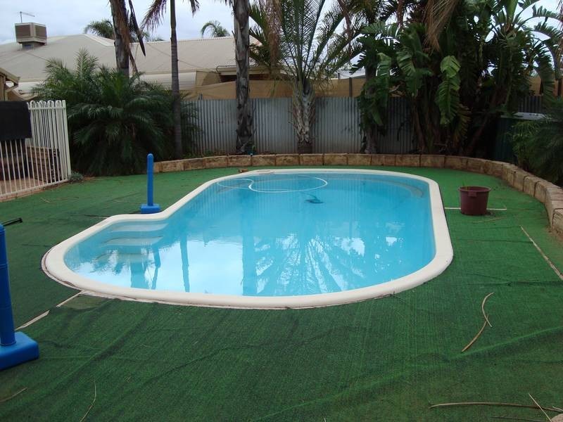 8 Brackleman Drive, Boulder WA 6432